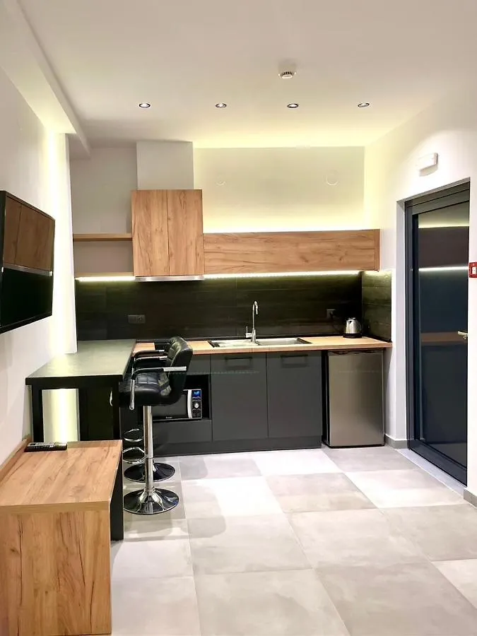 Agora Lx Studios & Suites Thessaloniki 0*,  Griekenland