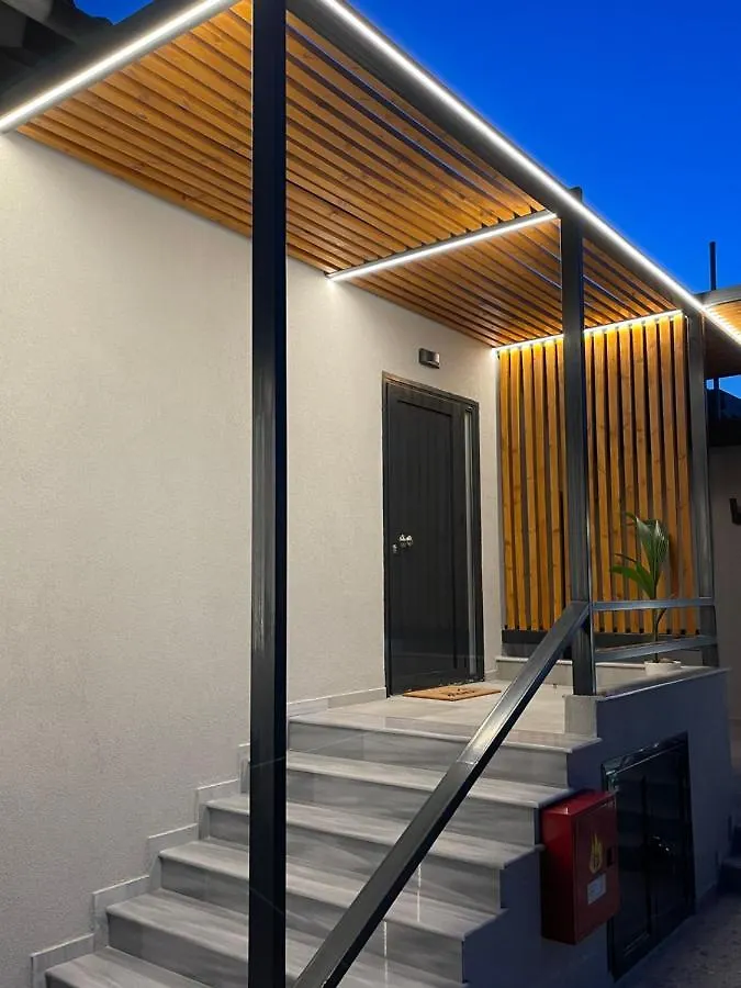 Agora Lx Studios & Suites Thessaloniki 0*,  Griekenland