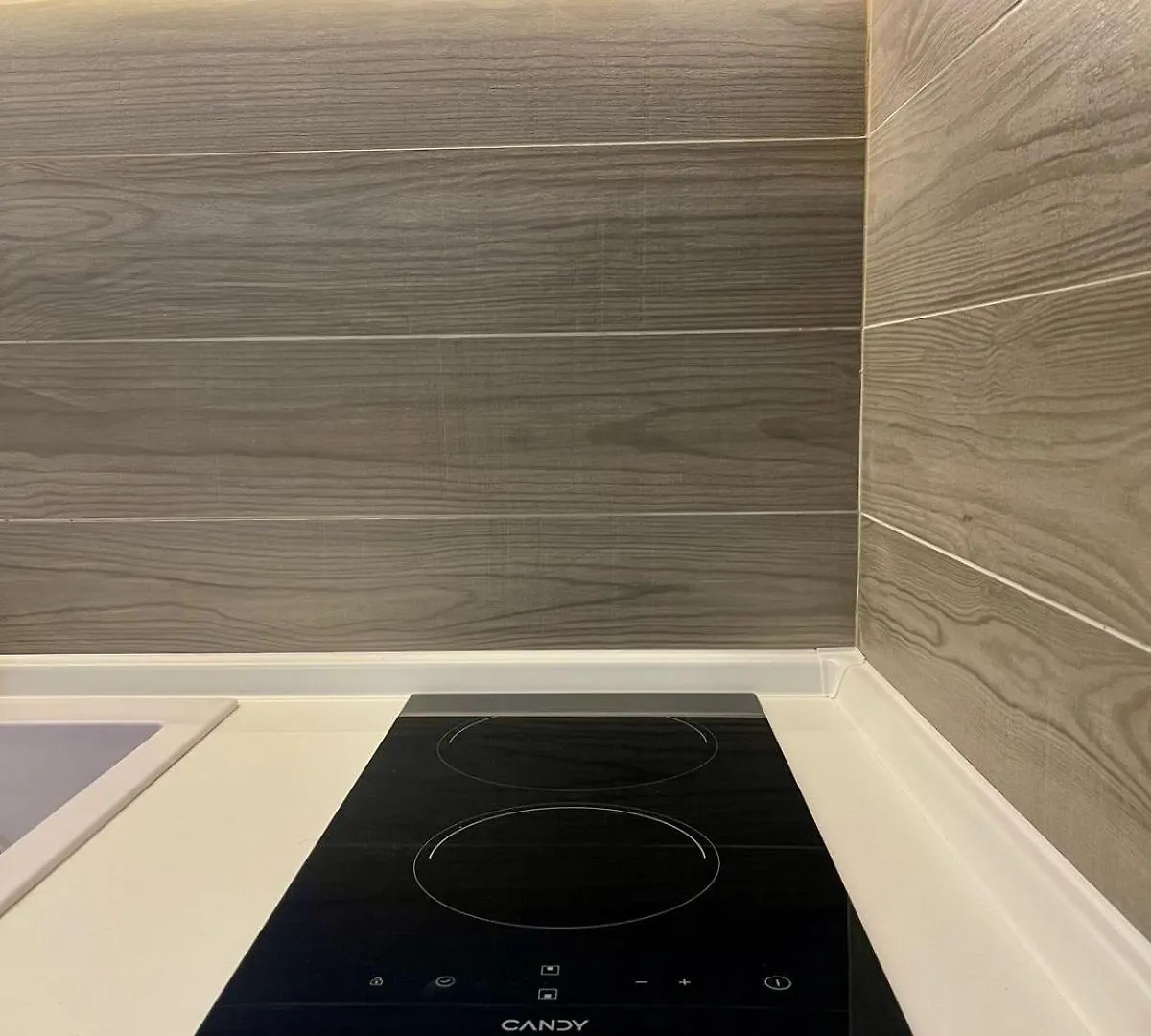 Agora Lx Studios & Suites Thessaloniki