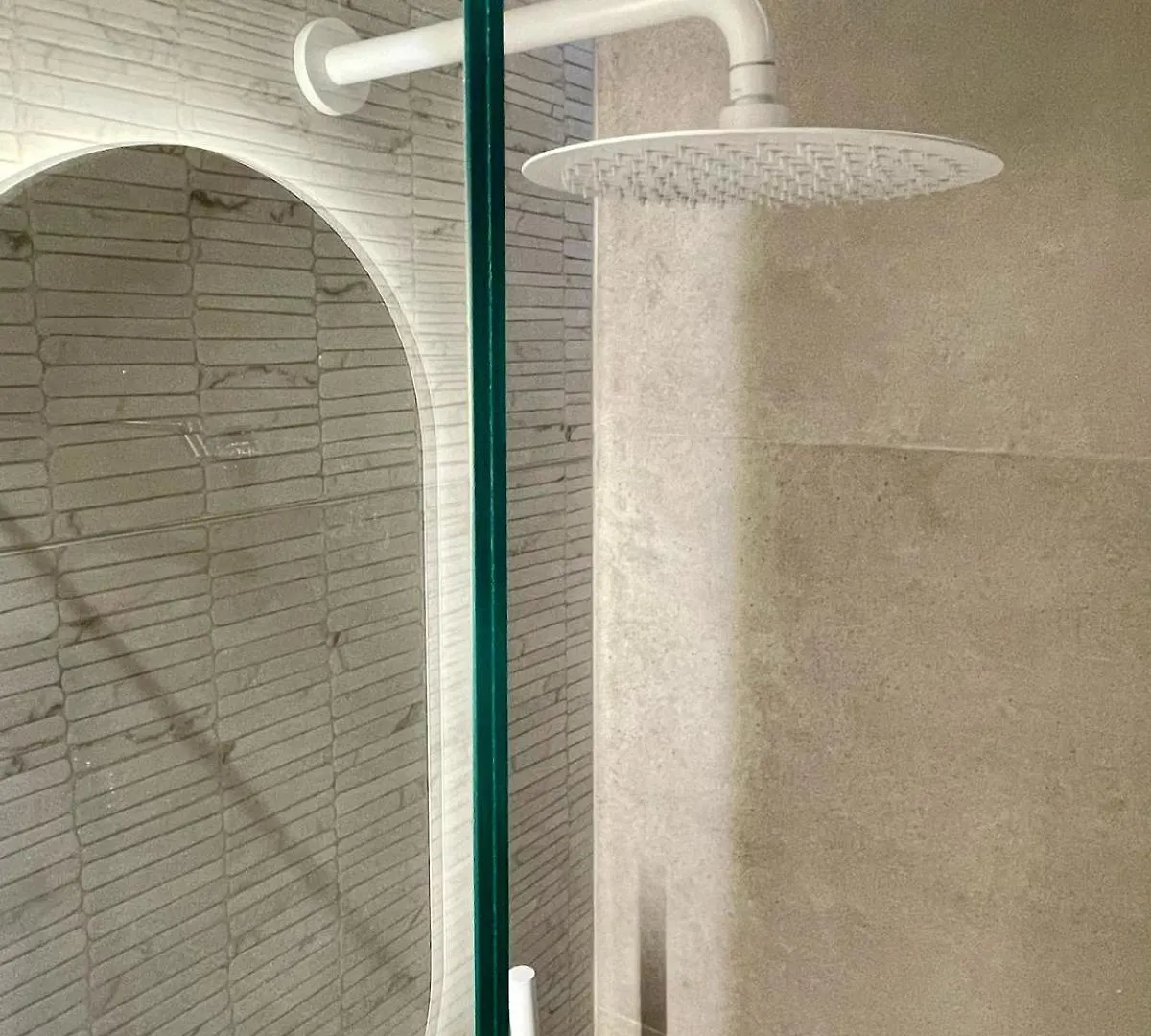 Agora Lx Studios & Suites Thessaloniki 0*,  Griekenland