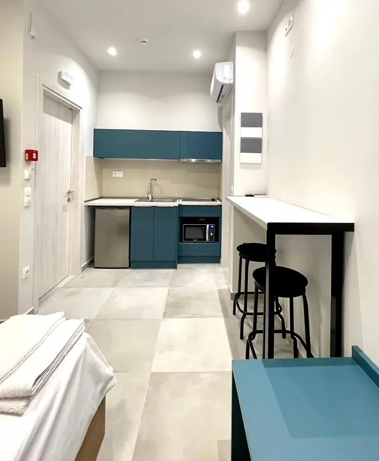 Agora Lx Studios & Suites Салоники