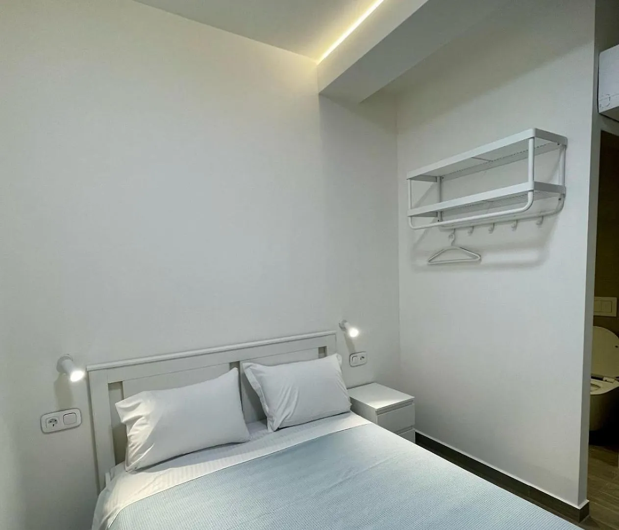Agora Lx Studios & Suites Салоники Греция